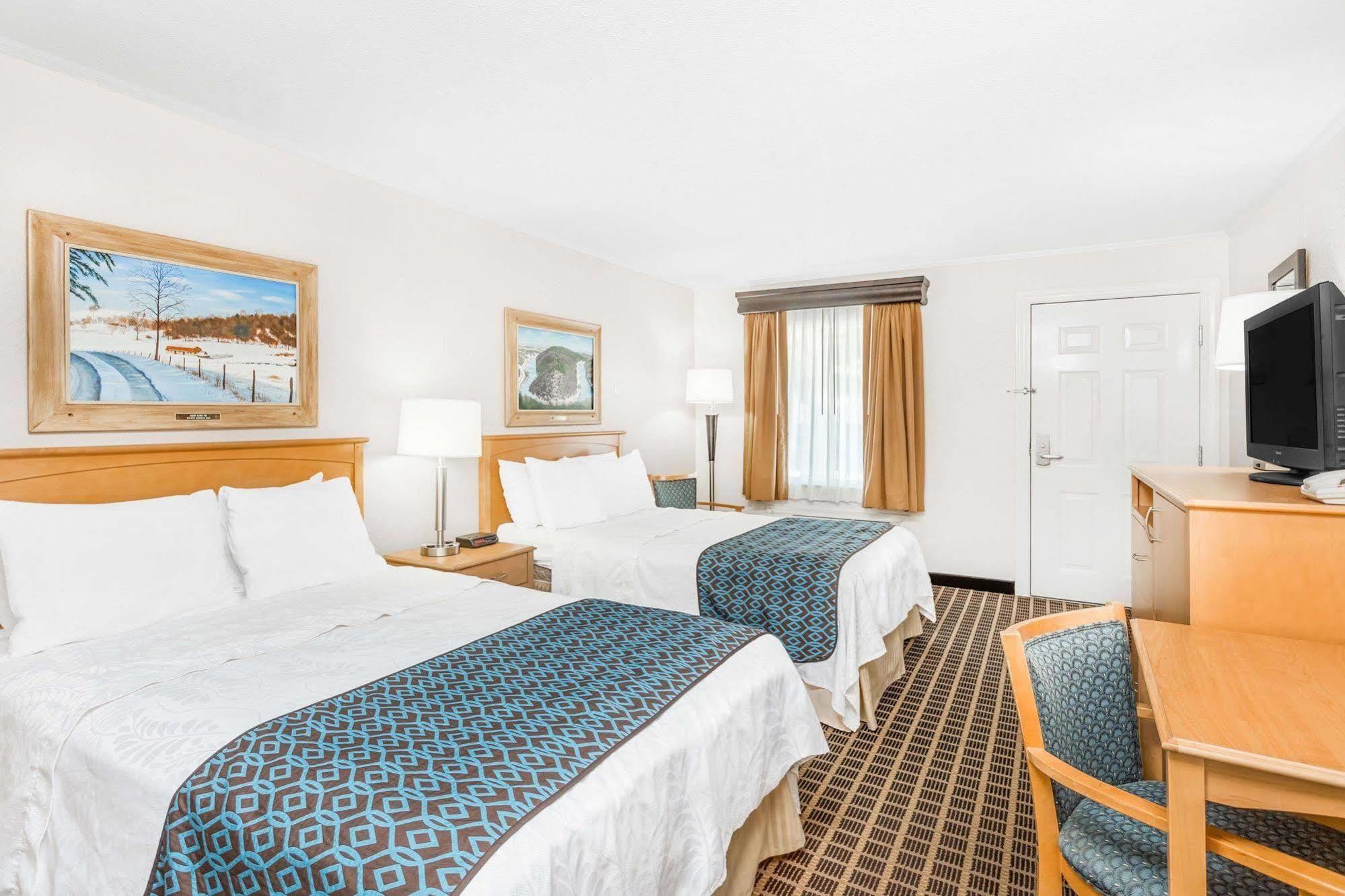 Days Inn By Wyndham Jefferson מראה חיצוני תמונה