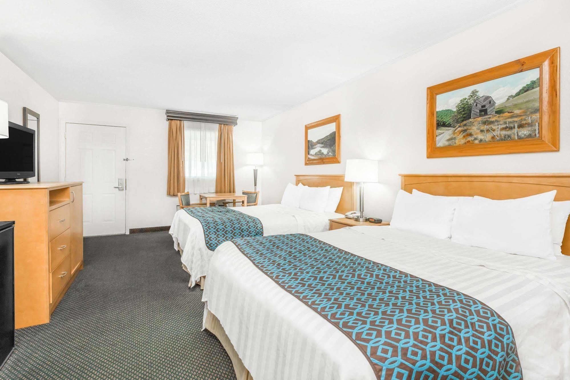 Days Inn By Wyndham Jefferson מראה חיצוני תמונה